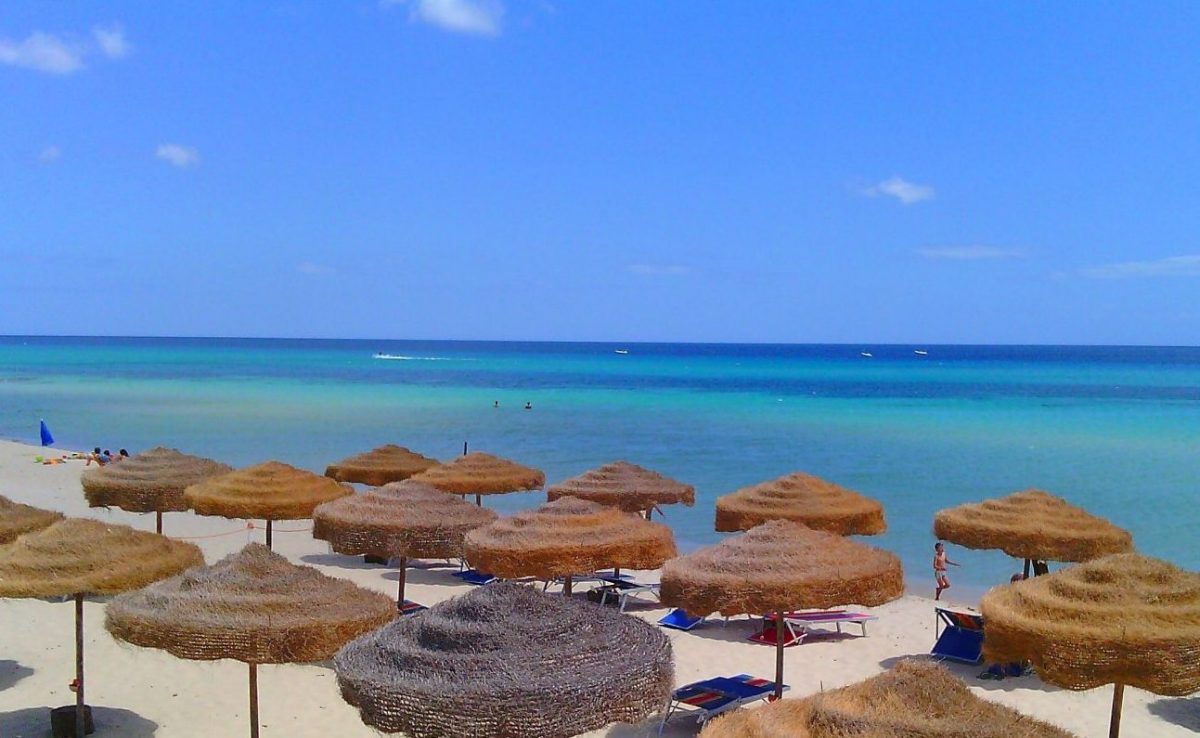 Servizio spiaggia Piazza Italia Costarei