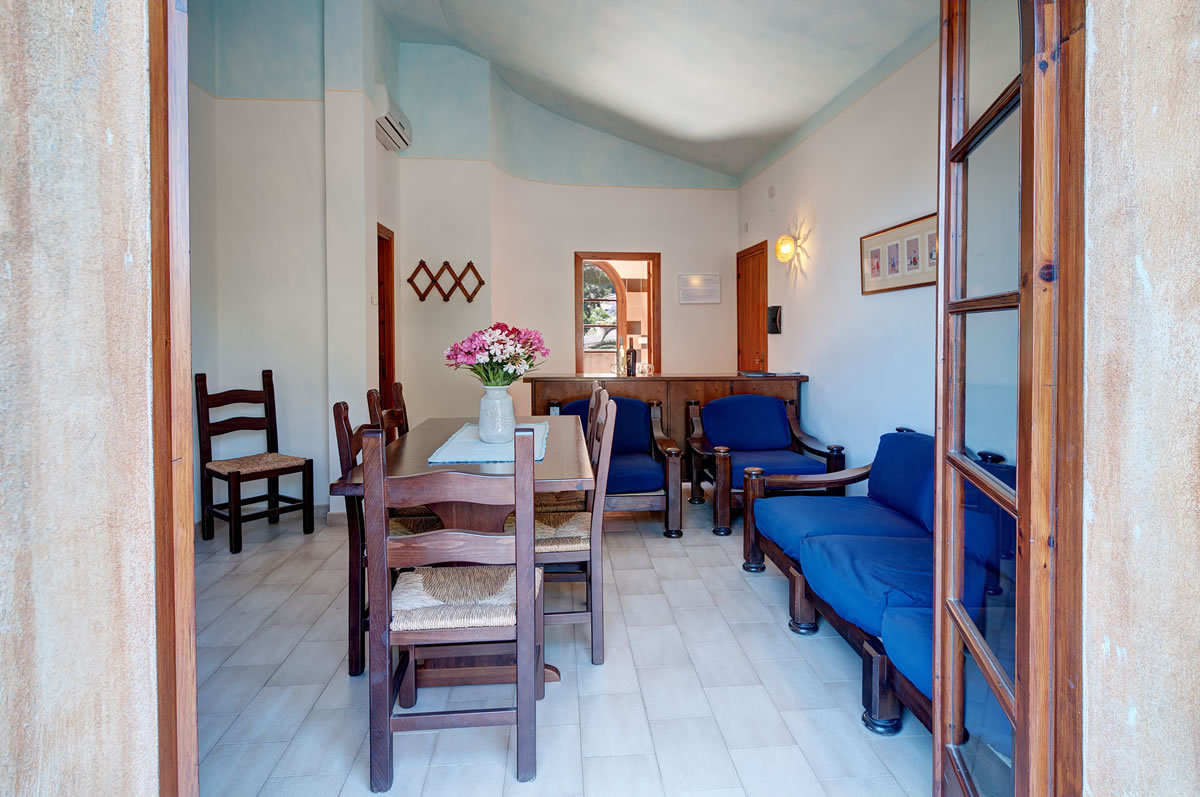 Classic Apartments Piazza Italia Costarei